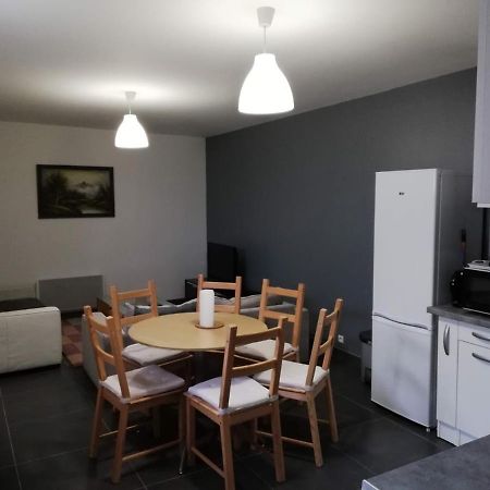 Maison Duplex & Appartement Sur Cour La Ferté-Gaucher 外观 照片