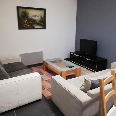 Maison Duplex & Appartement Sur Cour La Ferté-Gaucher 外观 照片