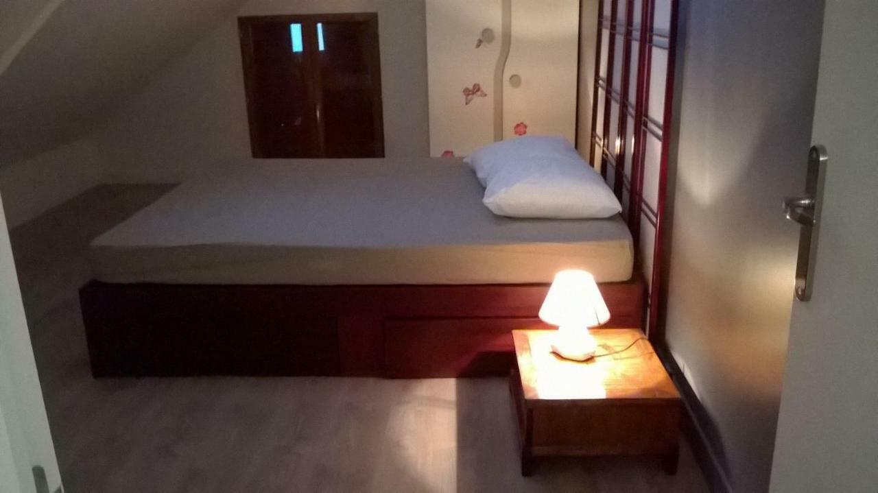 Maison Duplex & Appartement Sur Cour La Ferté-Gaucher 外观 照片
