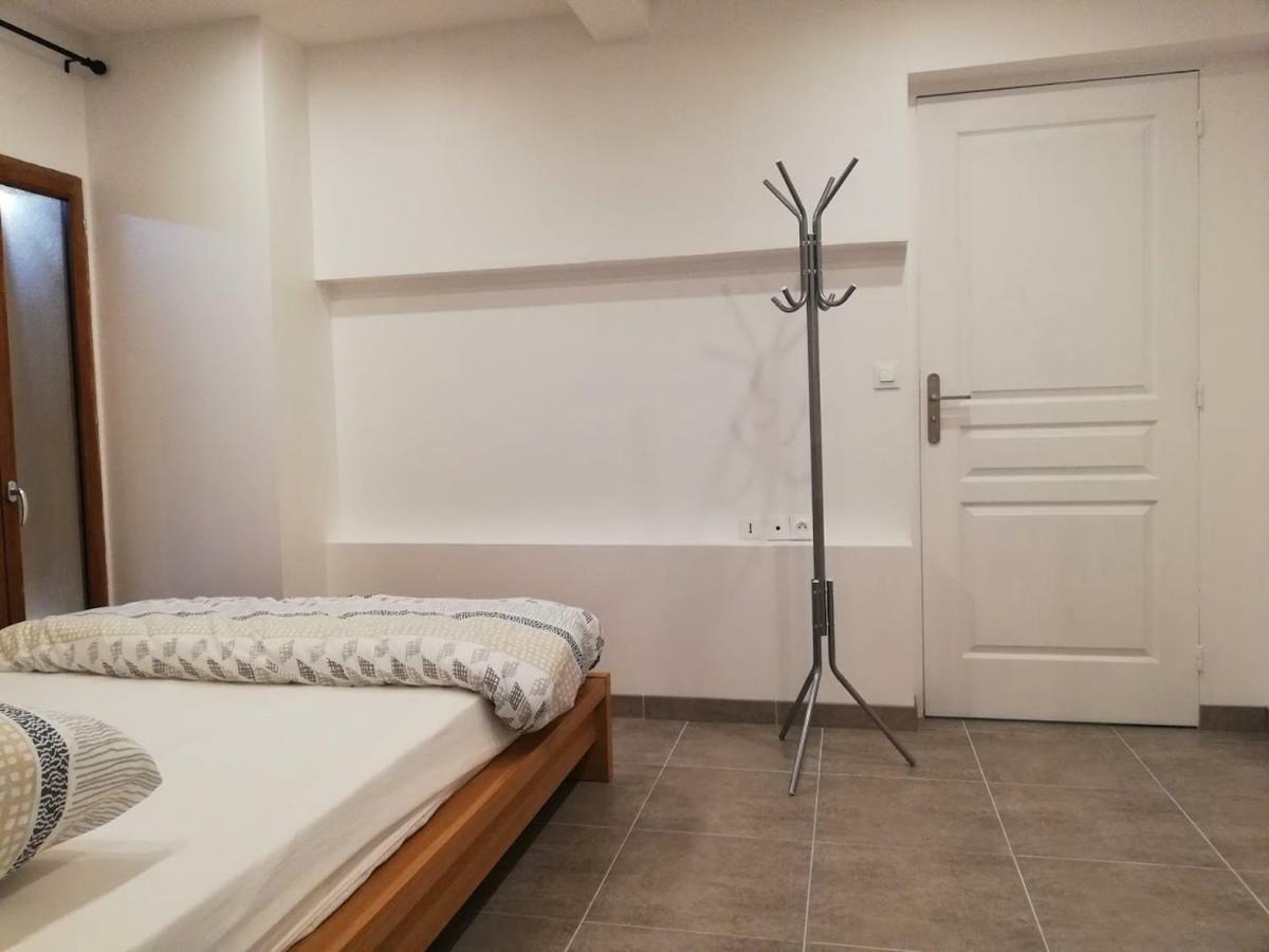 Maison Duplex & Appartement Sur Cour La Ferté-Gaucher 外观 照片